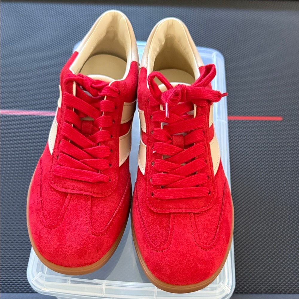 Vince Vibrant Red and Cream Sneakers